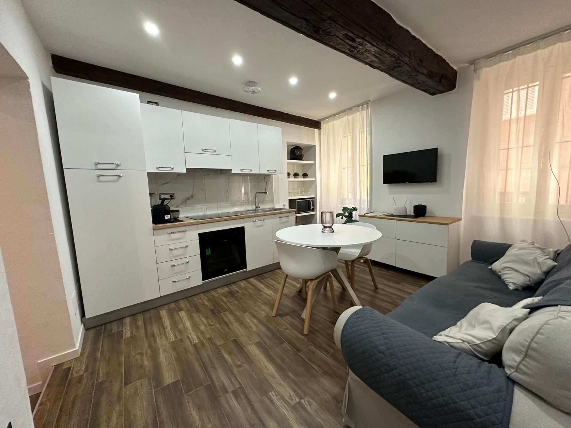 Residenza Castellazzo Apartment Ivrea Bagian luar foto